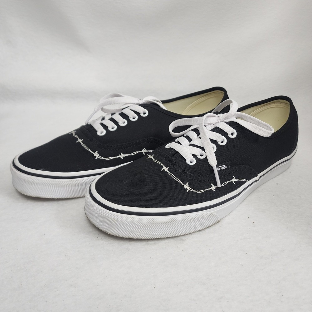Vans Authentic Barbed Skate Shoes Mens 11 Black Upper Canvas Low Top Round Toe